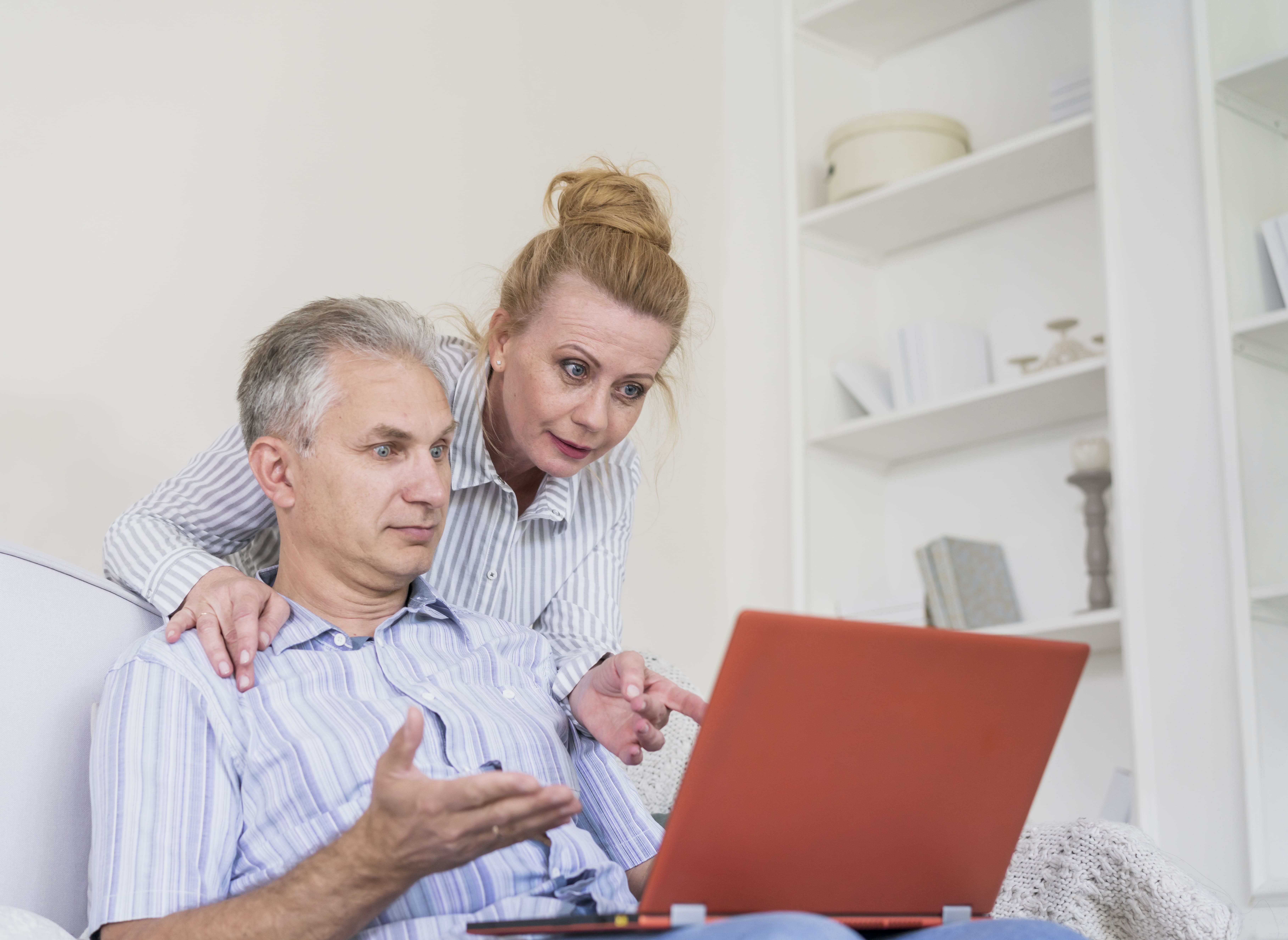 Worried About Your Parents Living Alone? Senior Care Software Can Help